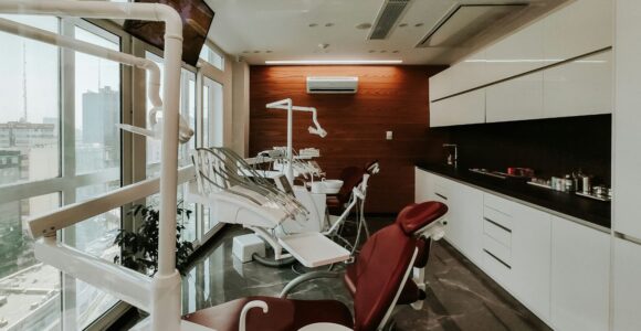 Dental Insurance in Canada (2025)